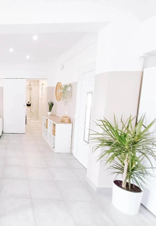 Apartament Shelter Next To The Beach Larnaca Cipru